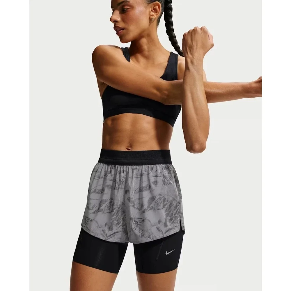 Nike Swift Mid Rise 2-in-1 Reflective Running Shorts Womens Small HV2916 036